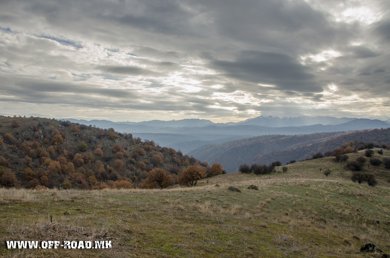 Панорама во близина на село Чаниште, Мариово