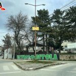 Фото на денот: кај Баирското училиште, 10 часот, 10 степени