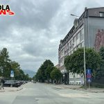 Фото на денот: кај судот, 9 часот, 14 степени